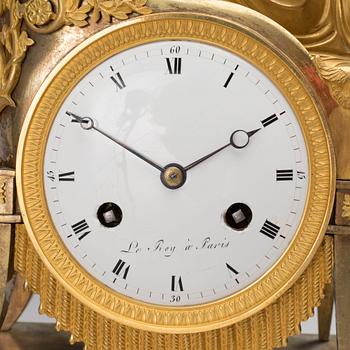 BORDSPENDYL, empire Le Roy Paris 1800-talets mitt.