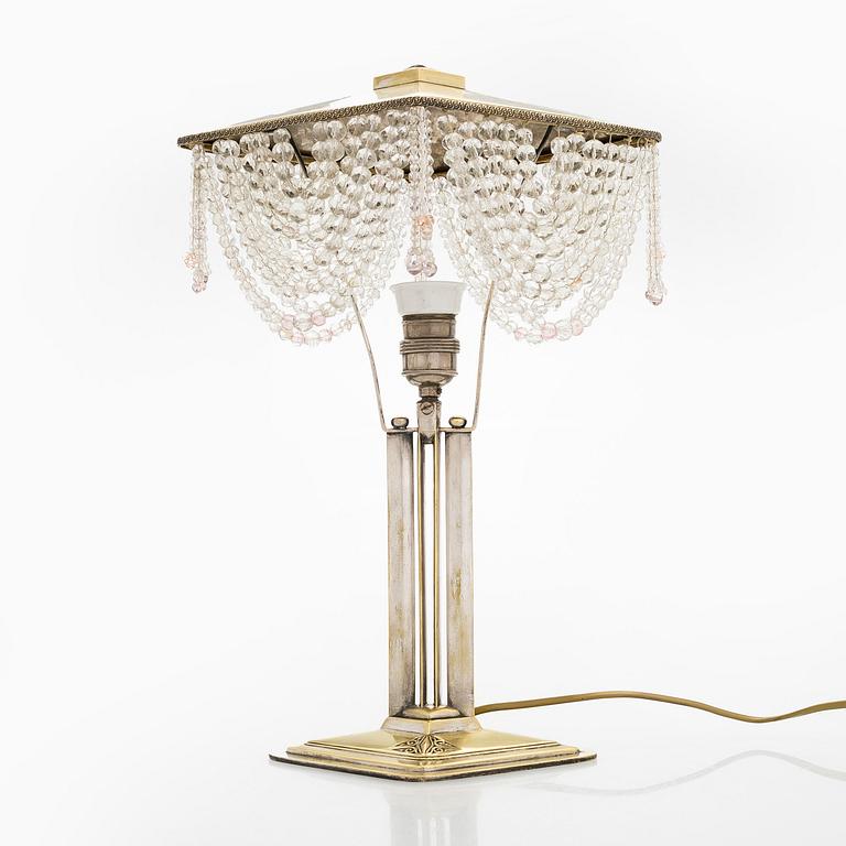 An early 20th century table lamp.
