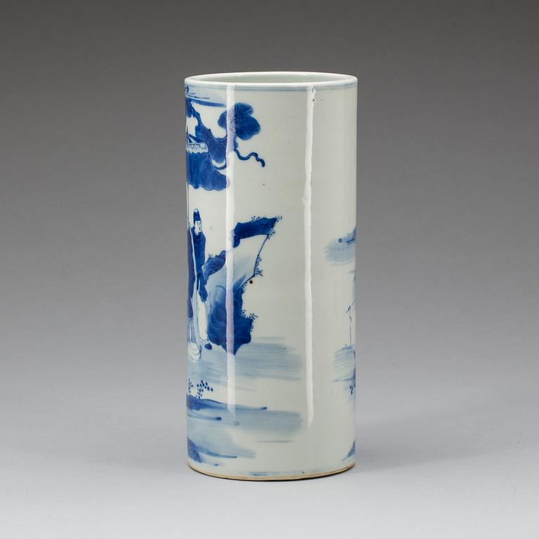 PENSELVAS, porslin, Kina, 1800/1900-tal.