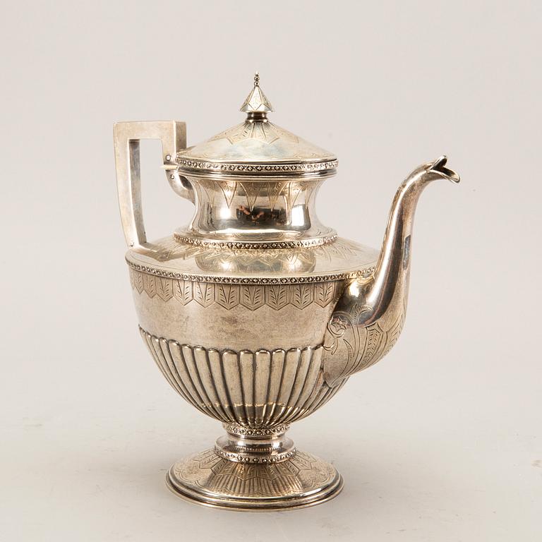 A Swedish 19th century silver coffee pot mark of CP Hedin Jönköping 1893, weight 506 gr.