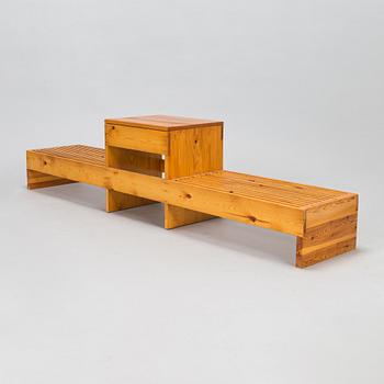 Shoe rack with seat. 1960s-70s.