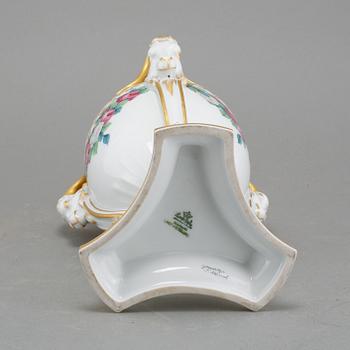 LOCKURNA, porslin, empire-stil, Rosenthal, 1900-tal.