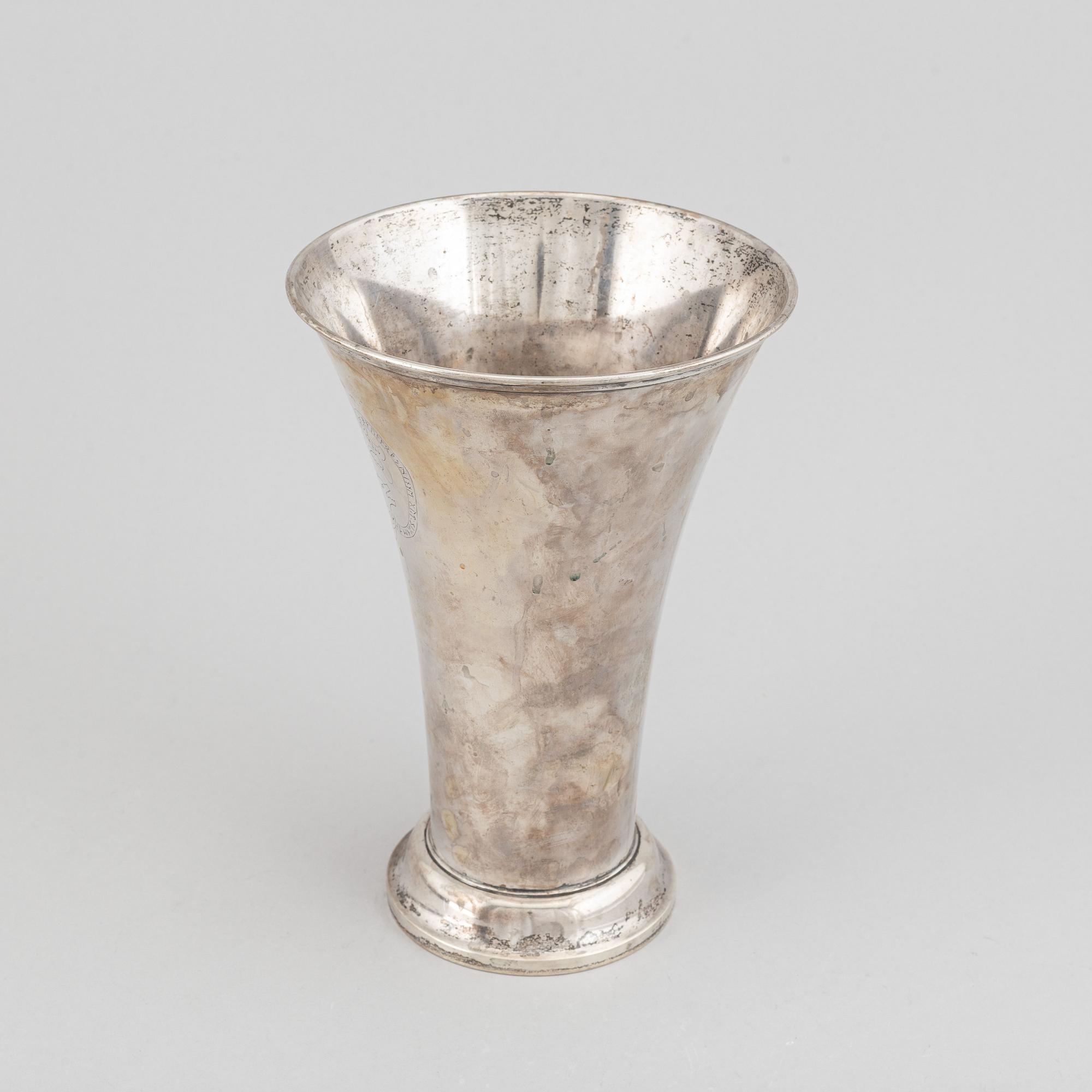 A swedish silver beaker, mark of GAB, Stockholm 1919.