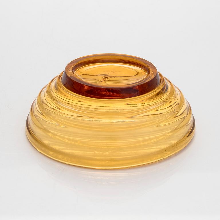 Aino Aalto, bowl, model 4384 Karhula Glassworks 1930s.