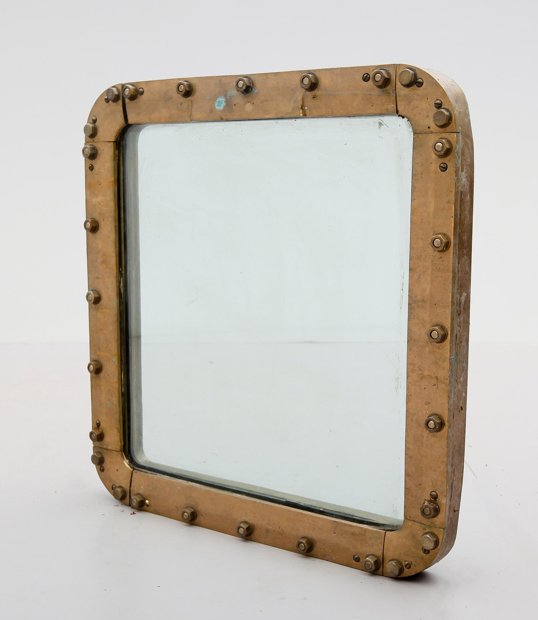 SKEPPSFÖNSTER, 1900-talets första hälft.