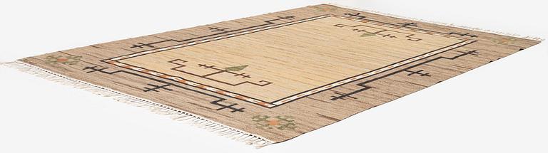 Aina Kånge, a flat weave carpet, c. 310 x 202 cm, signed AK-EJ.