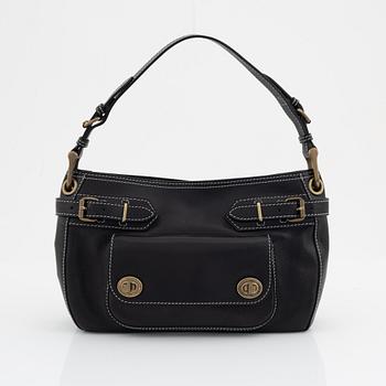 Marc Jacobs, a black leather 'Zoe' handbag.