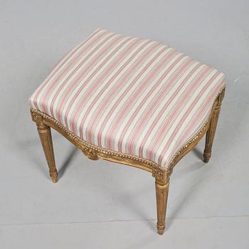 TABURETT, gustaviansk stil, 1900-talets första hälft.