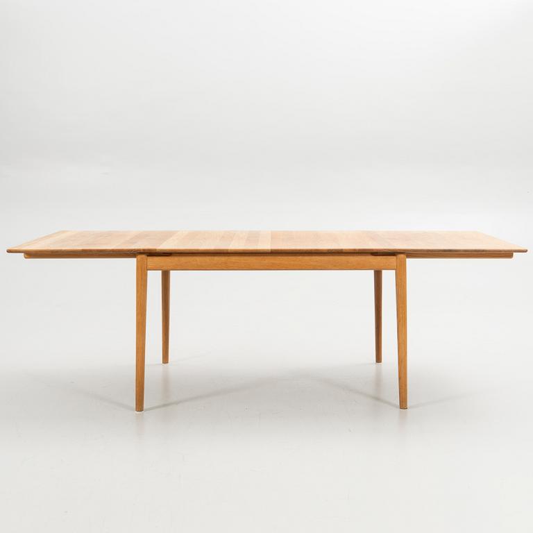 Nirvan Richter, dining table, Norrgavel.