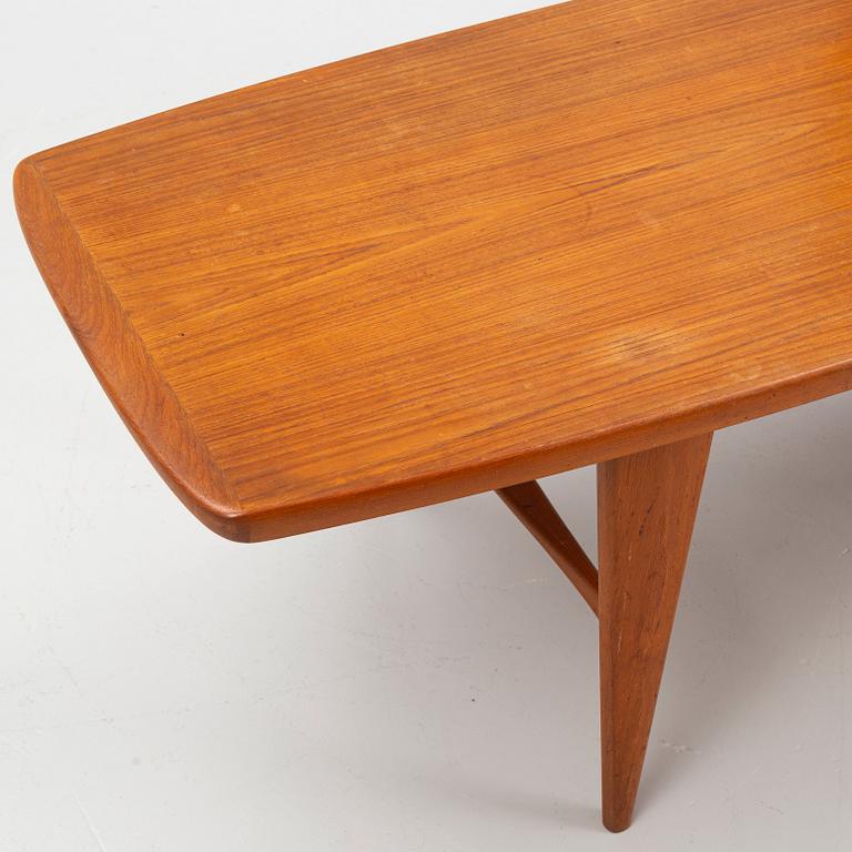 Svante Skogh, coffee table, Seffle Möbelfabrik, 1950s.