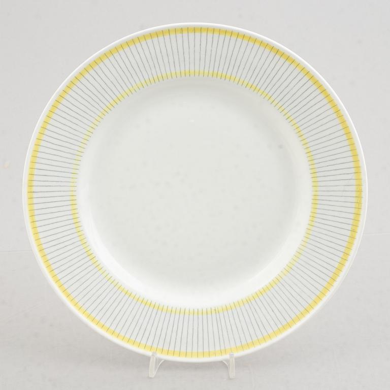 Stig Lindberg, dinner service, 57 pieces "Piké", Gustavsberg.