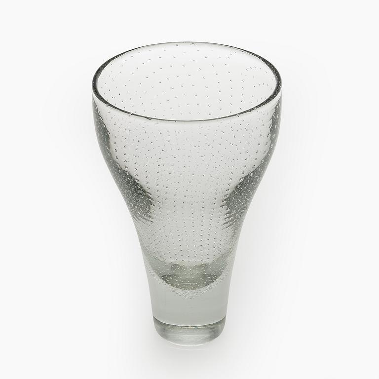 Gunnel Nyman, vas, modell "GN 12", signerad G. Nyman Nuutajärvi Notsjö -55.