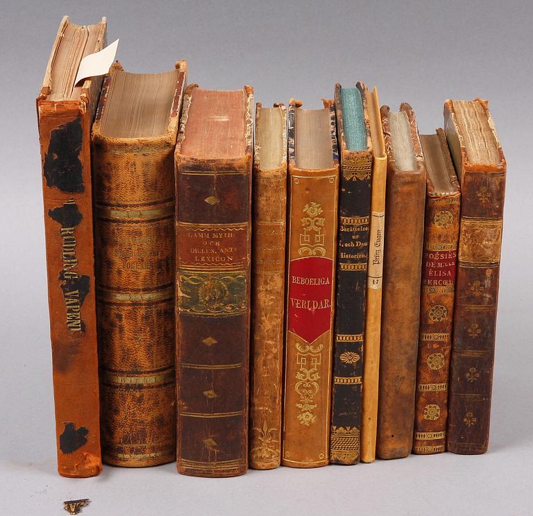 PARTI BÖCKER, 10 st, bla "Vapenlära" av Arvid Rudling 1895.