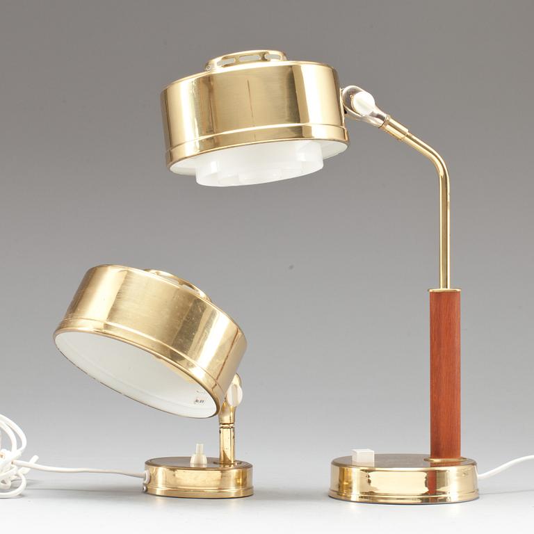 BORDSLAMPA OCH VÄGGLAMPA, märkta Skelefteå.
