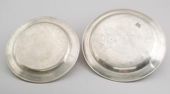 FAT, 2 st, tenn, svenska stämplar, 1700-tal.