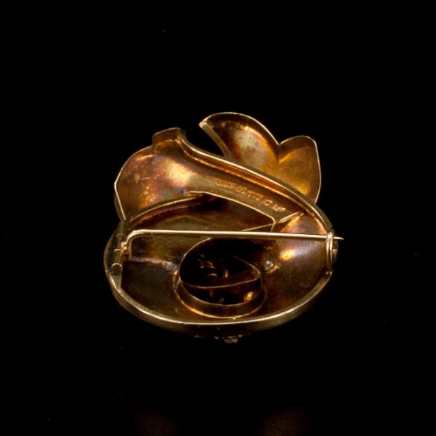 BROSCH, 18K guld, pärlor. Sverige 1876. Vikt 9 g.