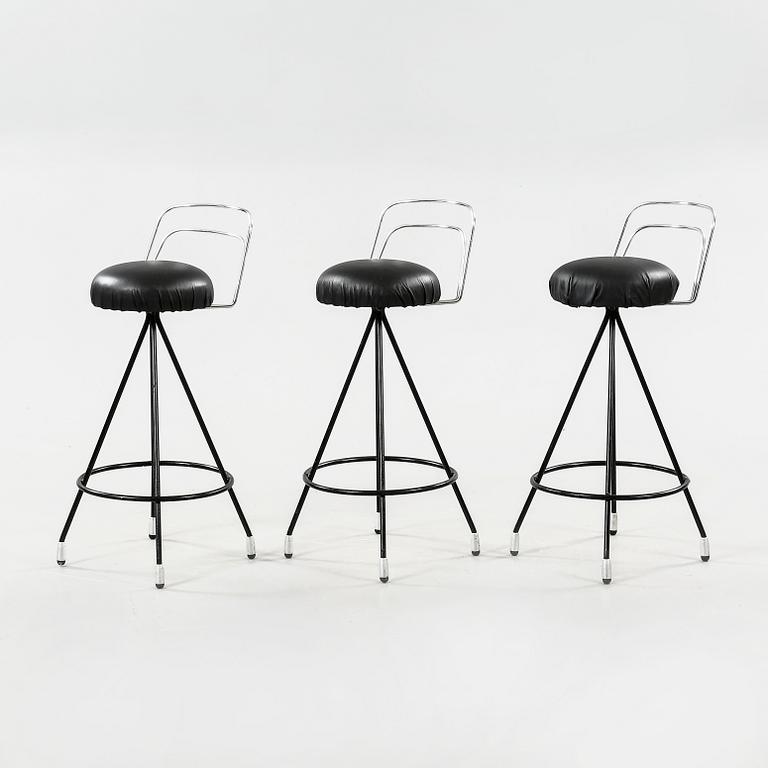 BARDISK samt BARSTOLAR, 3 st, 1950/60-tal.