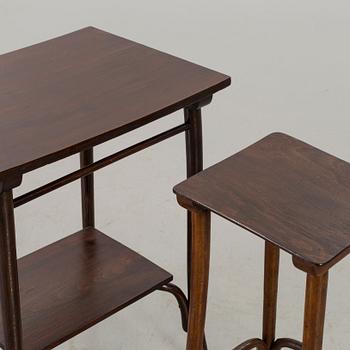 BORD, 2 st, stämplade Thonet.