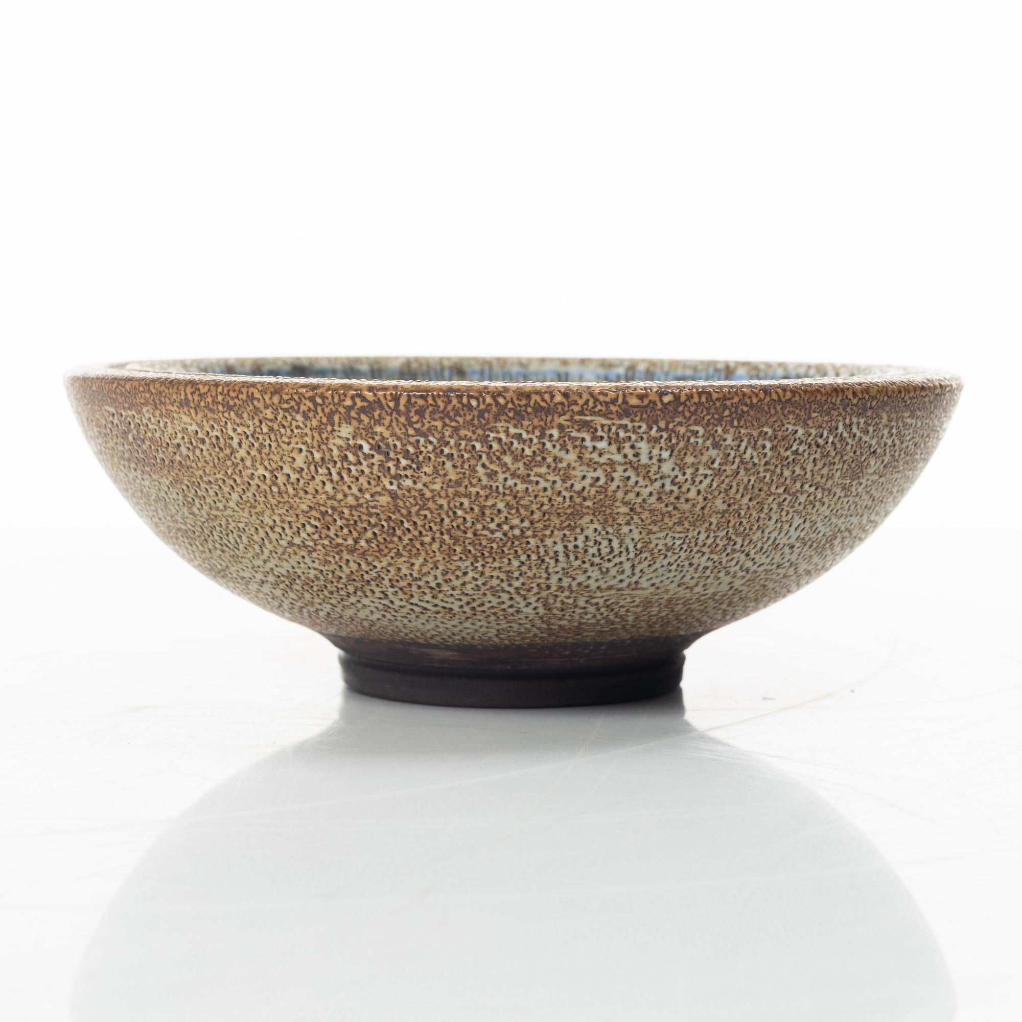 Wilhelm Kåge, a Farsta stoneware bowl, Gustavsberg Studio 1954.