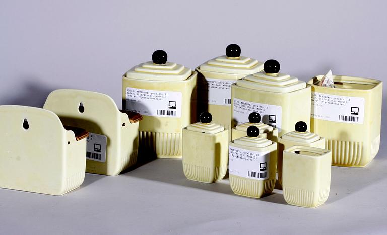 KRYDDSET, porslin, 11 delar. 1930/40-tal. Modell: "Terra", Tjeckoslovakien.