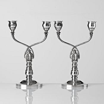 Johan Rohde, kandelabrar, ett par, modell 343, Georg Jensen & Wendel, Danmark 1945-51, sterling.