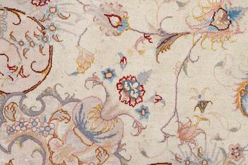 Carpet, Tabriz, silk, approx. 300 x 200 cm.