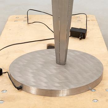 Reinhard Stubenrauch, golvlampa "Lady Hamilton/Engel" Tyskland sent 1900-tal.