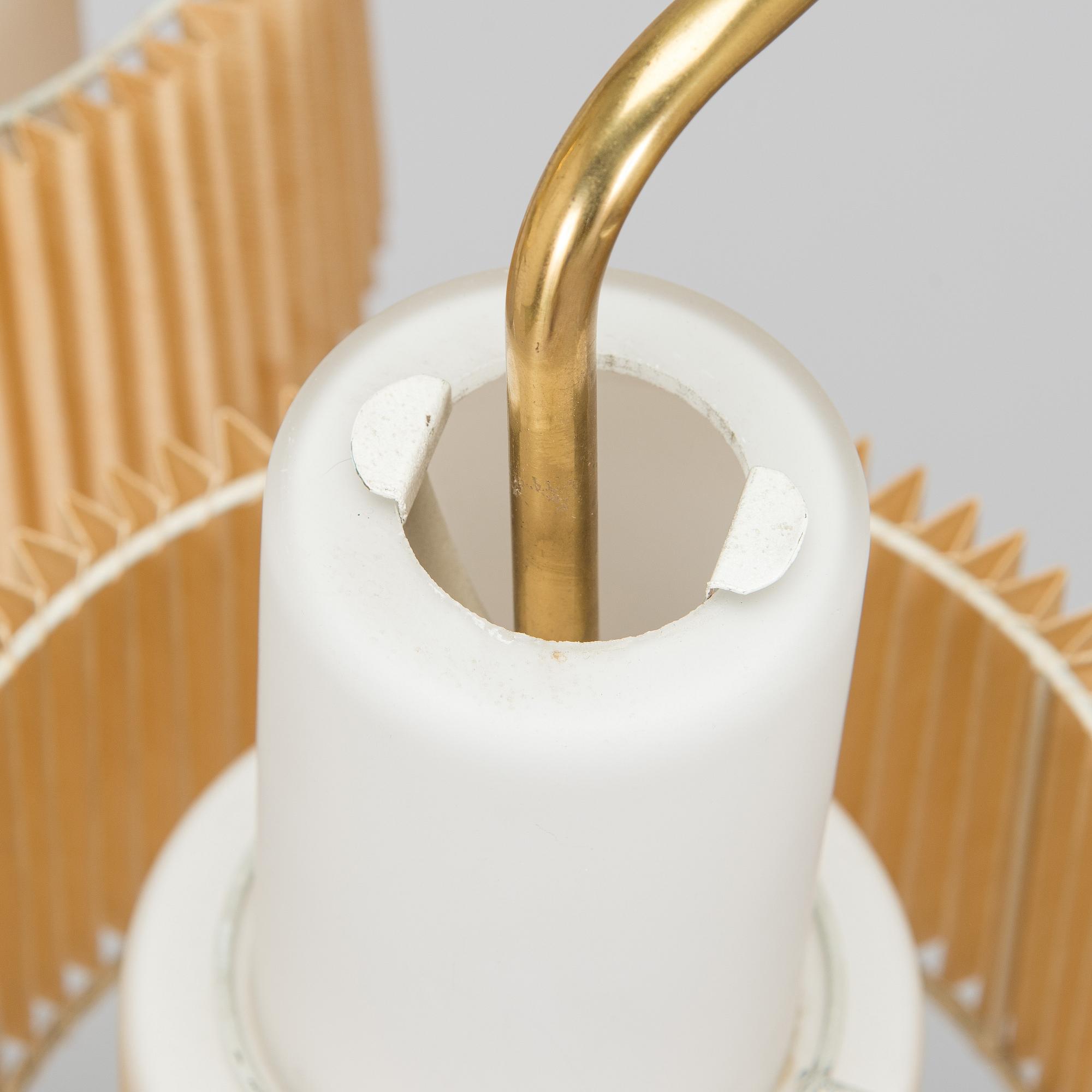 Paavo Tynell, kattovalaisin, malli K1-169/6 Idman 1960-luku.