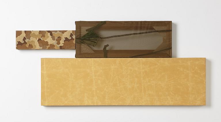 Grear Patterson, signed and dated 2015 on verso. 3 parts, mixed media.