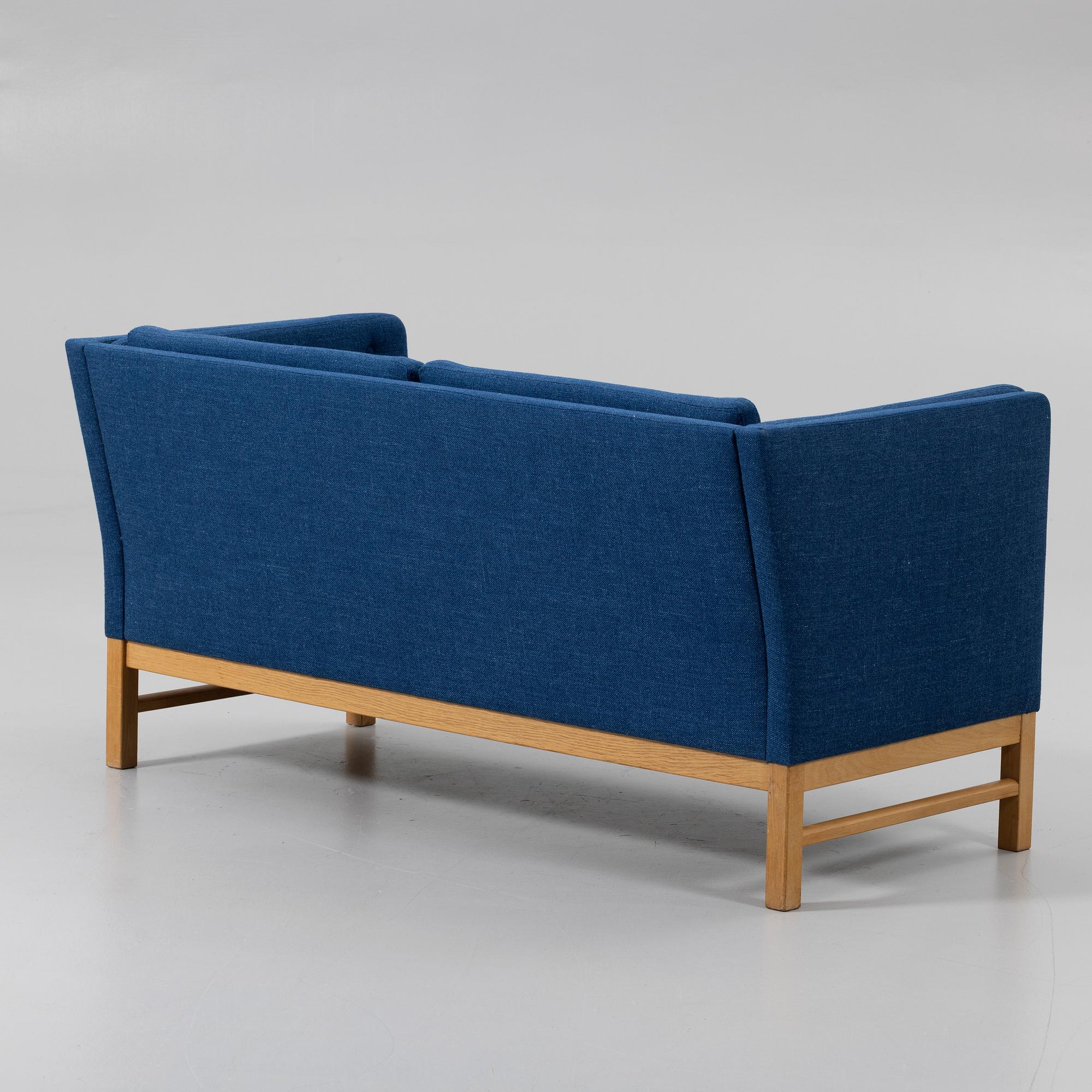 Erik Ole Jørgensen, sofa, "EJ 1522", Fredericia Furniture, Denmark.