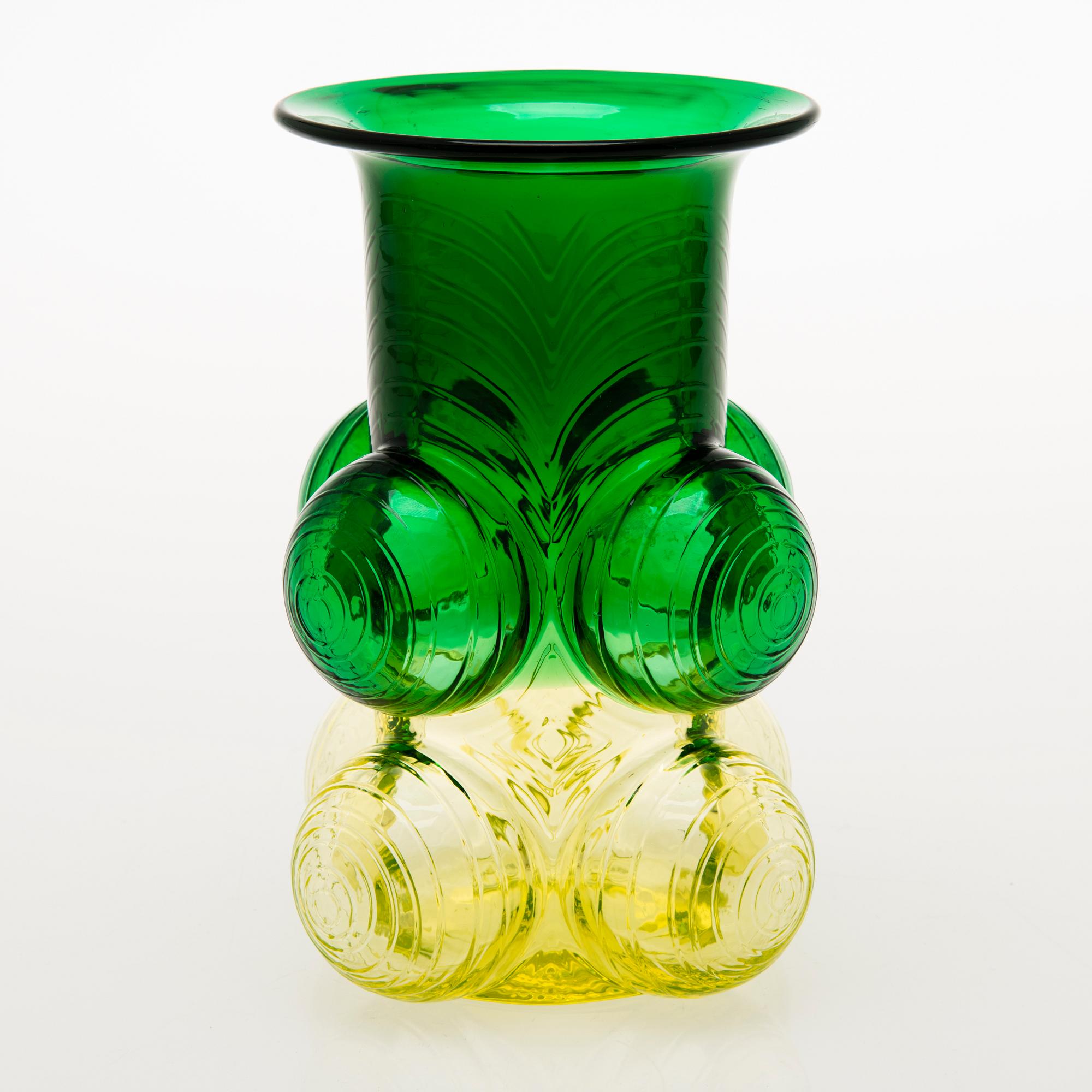 NANNY STILL, MALJAKKO, "Pajazzo", signeerattu Riihimäen Lasi oy Nanny Still. 1970-luku.