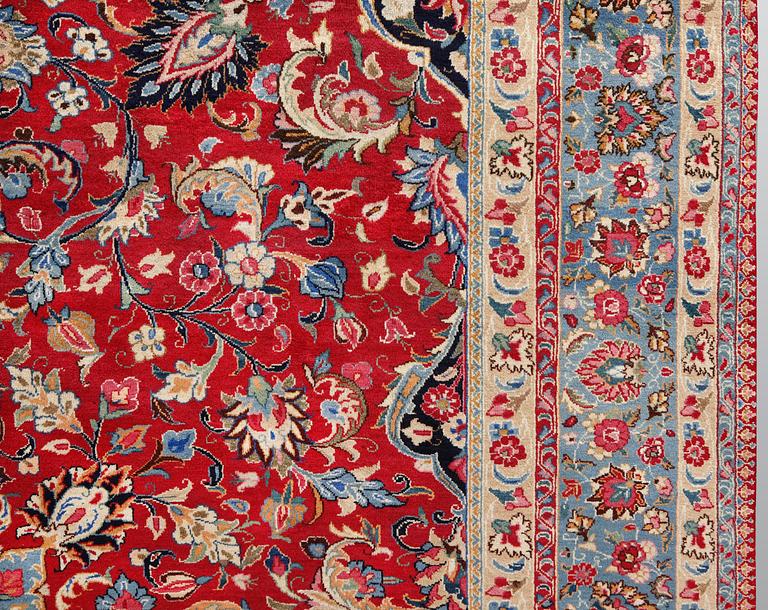 A carpet, Old Mashad, ca 342 x 252 cm.