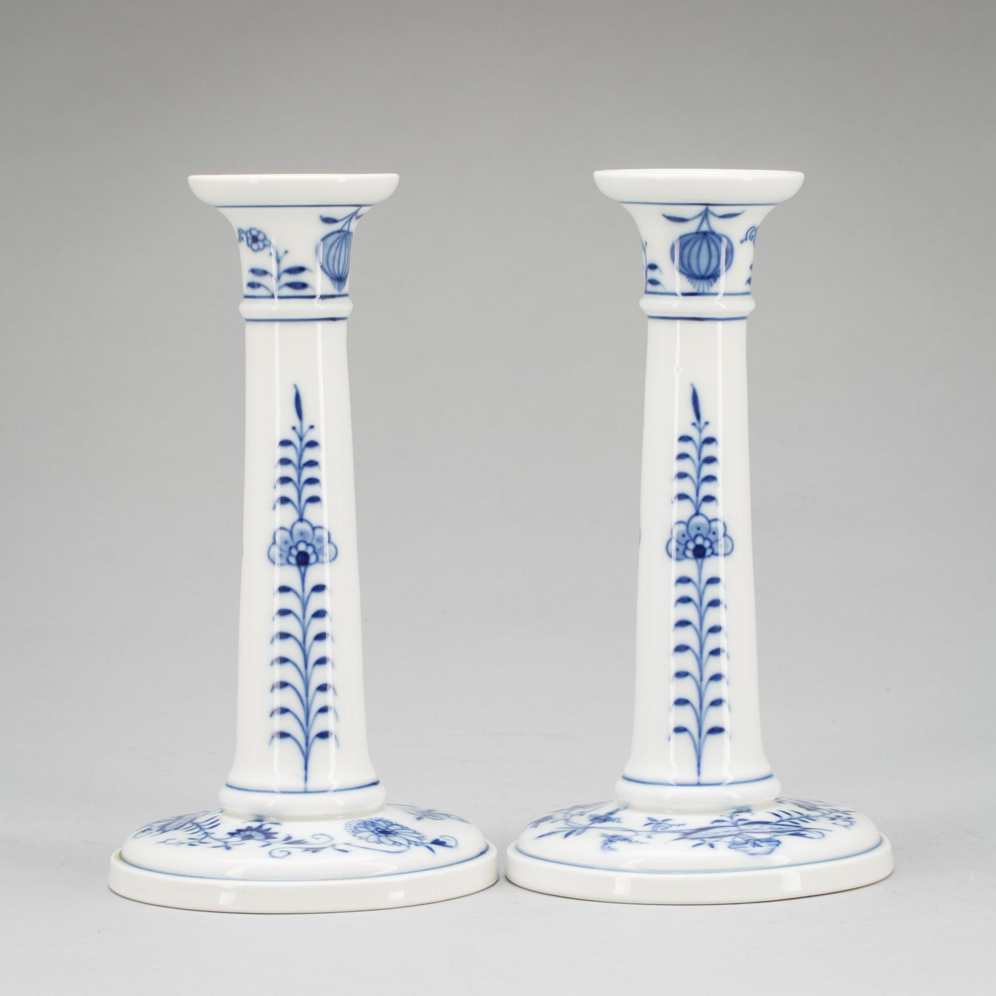 LJUSSTAKAR, ett par, porslin, Meissen.