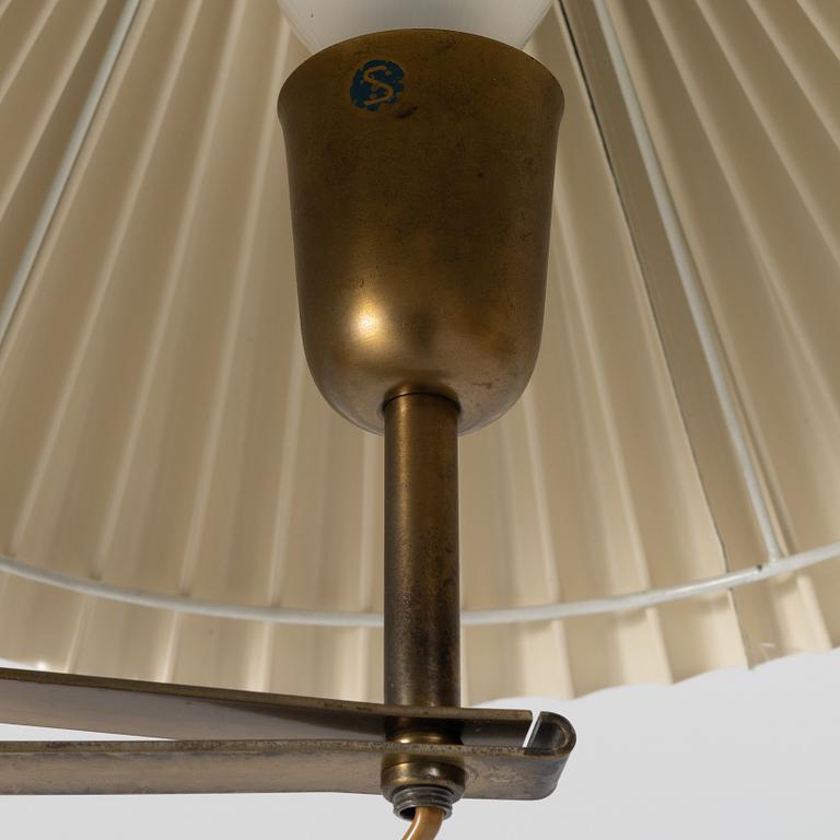 Harald Notini, golvlampa, modell "15597", Arvid Böhlmarks Lampfabrik, Stockholm, 1950-tal.