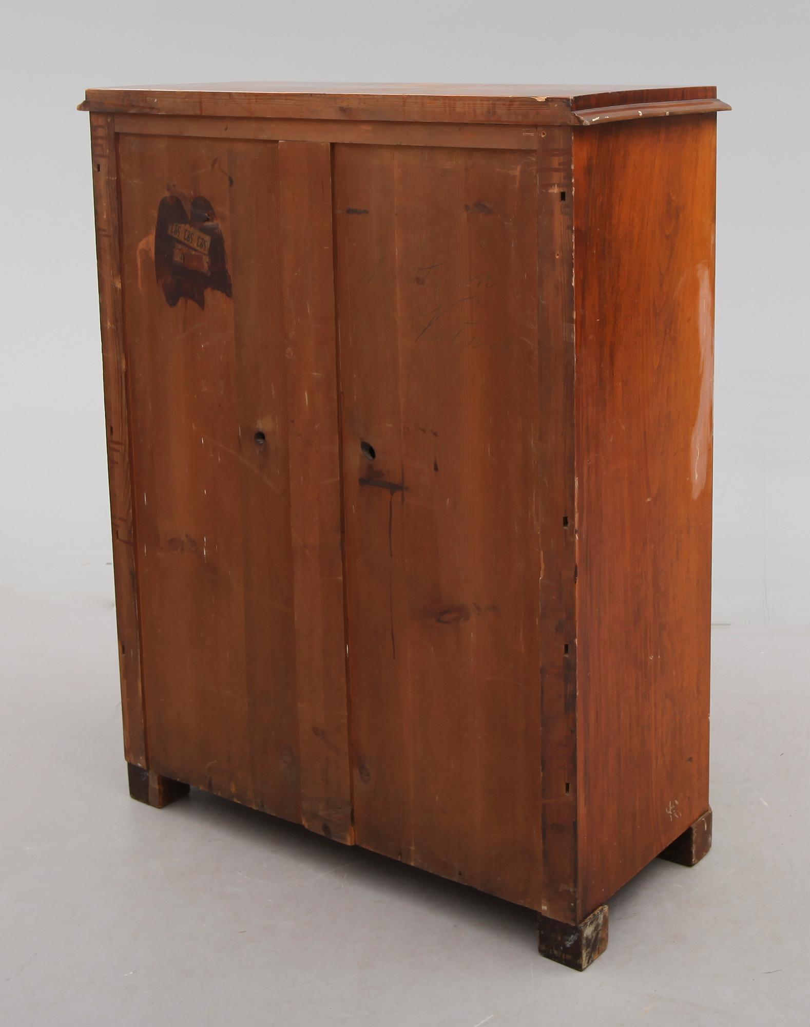 CHIFFONJÉ, sent 1800-tal.