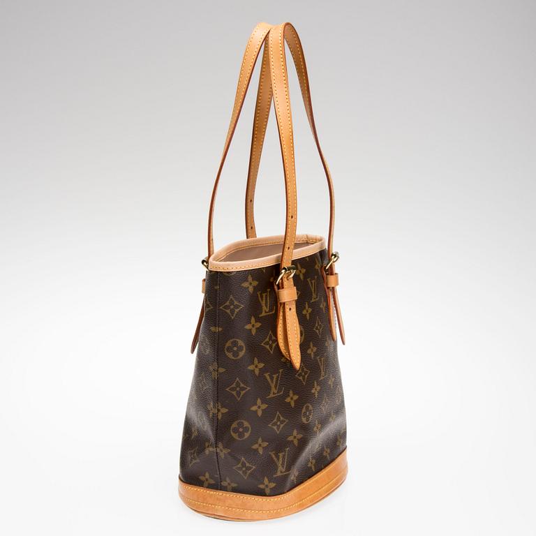 LAUKKU, "Petit Bucket", Louis Vuitton.