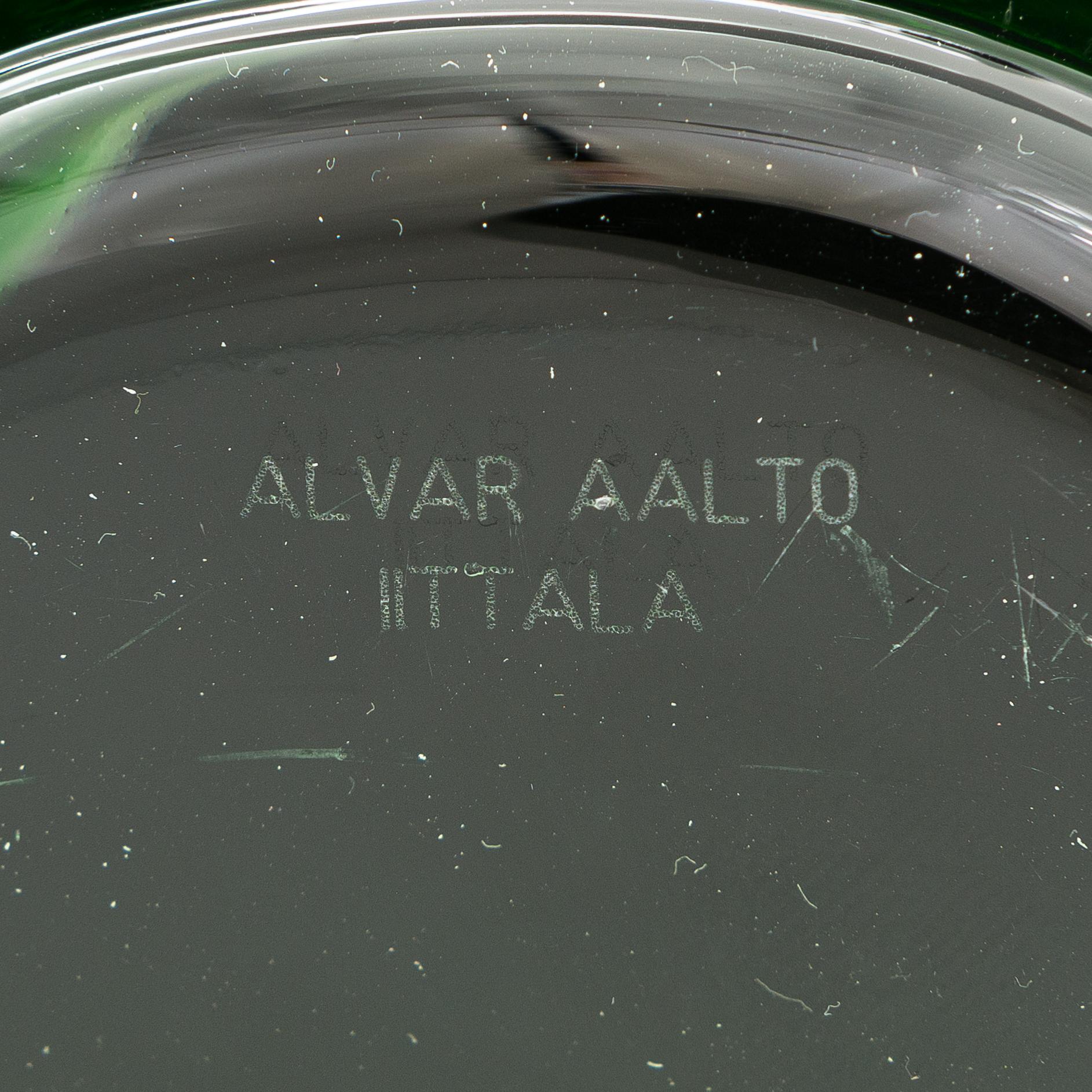 Alvar Aalto, A glass vase, model 3030. Signed Alvar Aalto Iittala.