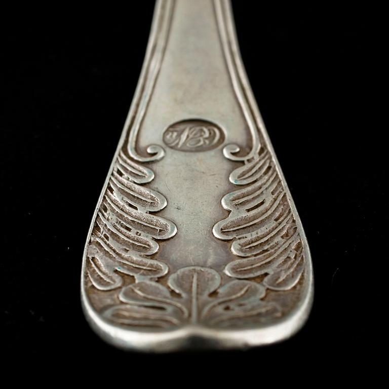 15 pieces of swedish 19th century silver cutlery. Weight 890 gram.