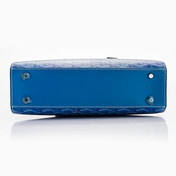 Goyard, a "Comores GM" bag.