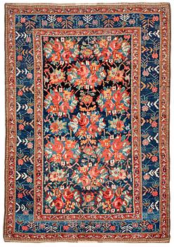 296. SEMI-ANTIQUE LORESTAN, probably. 197 x 145,5 cm (plus around 2,5 cm flat weave at each end).