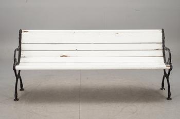 TRÄDGÅRDSSOFFA, gjutjärn. 1900-talets början.