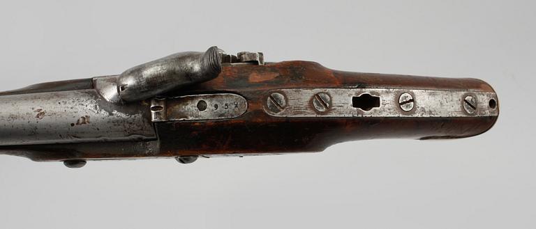 STUDSARPISTOL, Carl Gustafs Stads gevärsfaktori, m/1820-57.