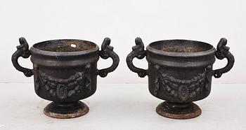 URNOR, ett par, gjutjärn, Stavsjö, 1900-tal.