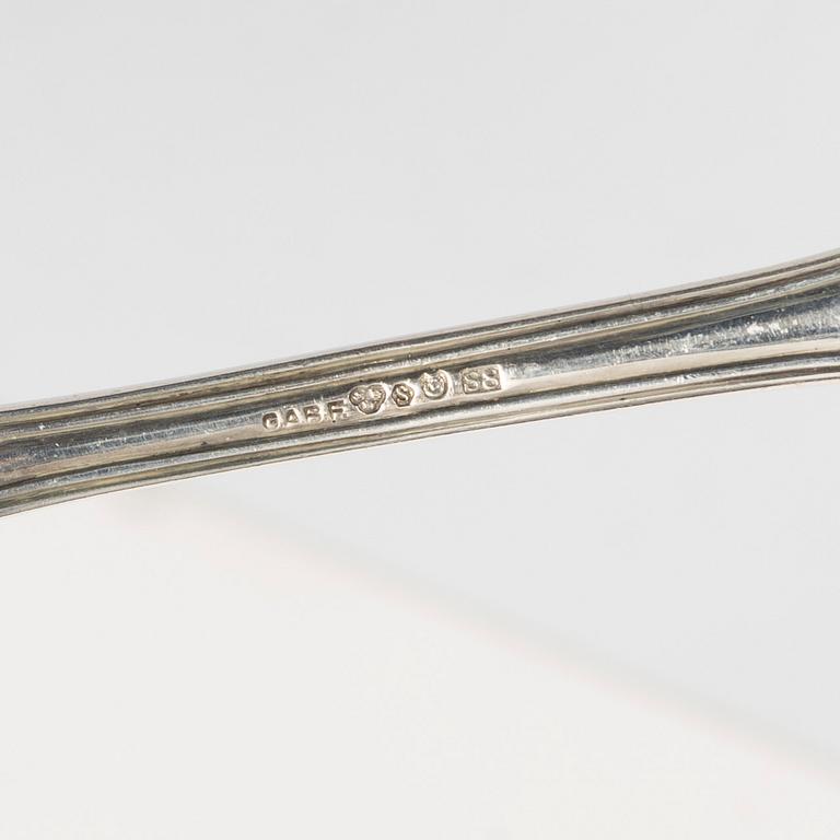 Casket with a cutlery service, approximately 218 pieces, silver, model "Adlerstråhle", GAB, 1917.