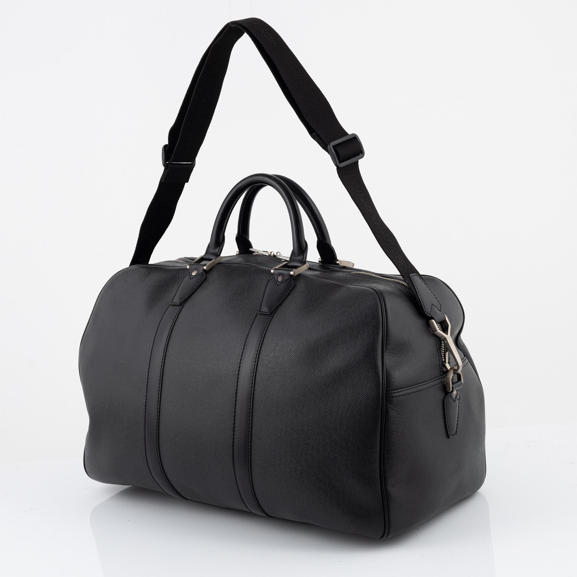 Louis Vuitton, weekendväska, "Taïga Kendall PM", 2001.