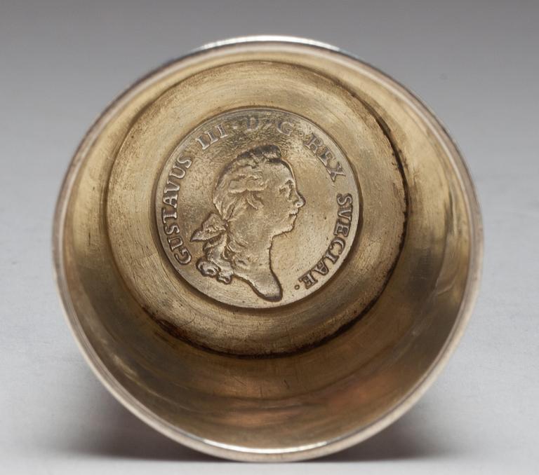 SUPKOPP, silver. Troligen Bengt Tellander, (1805-1844) Jönköping. Vikt ca 50 g.