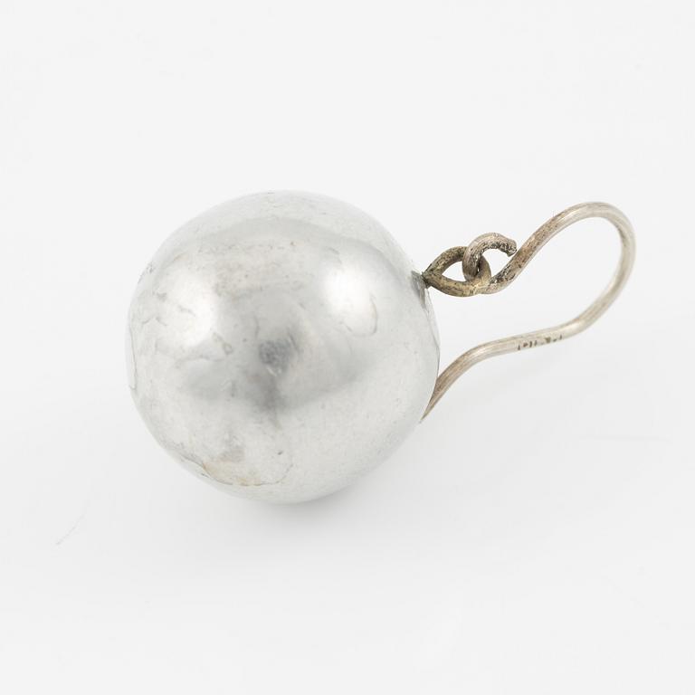 Stigbert, collar, neck ring, silver and rock crystal.