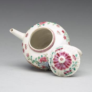 A famille rose tea pot with cover, Qing dynasty, Qianlong (1736-95).