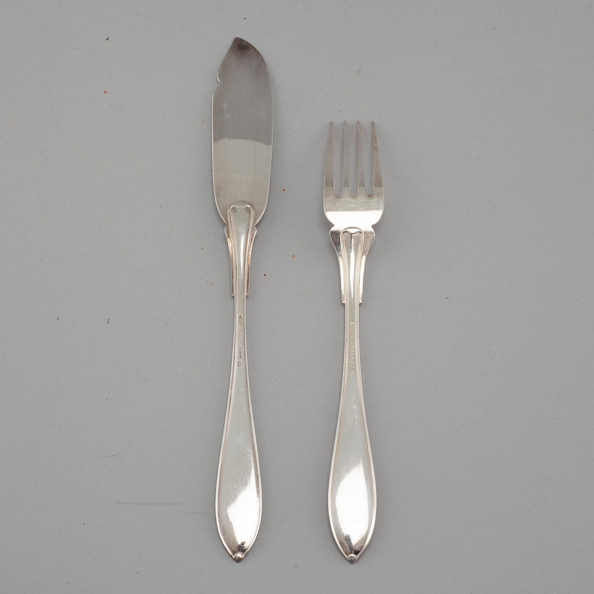FISKBESTICK, 24 delar, nysilver, C. R. Carlström, 1900-tal.