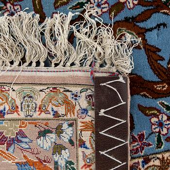 An old /semiantique opart silk Isfahan carpet ca 172 x 112 cm.